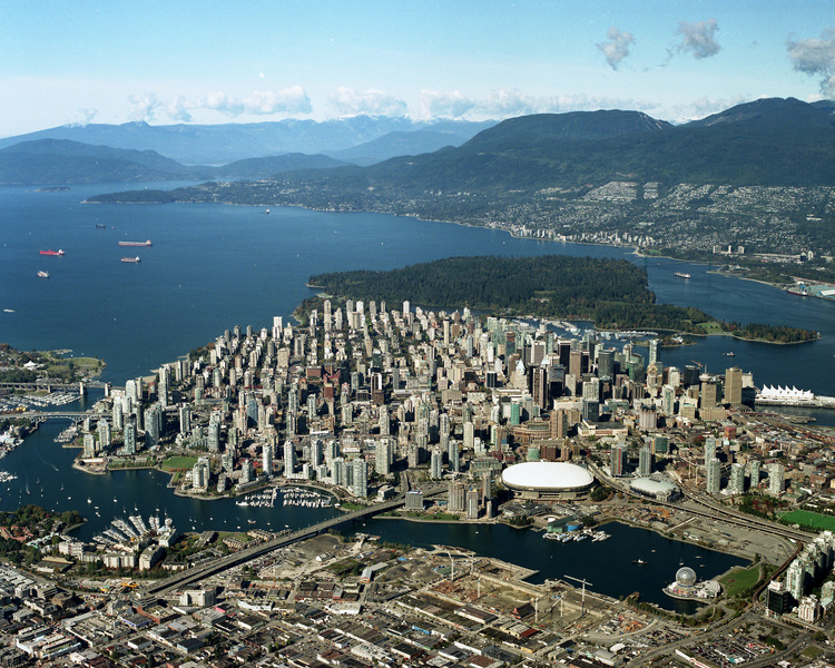 Airphoto_Vancouver_Aerial_2007